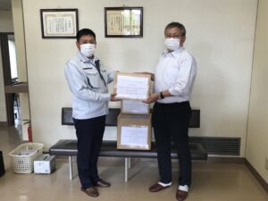 川越市歯科医師会にマスク寄贈致しました。